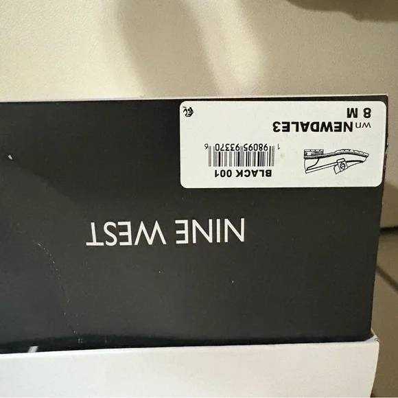 Nine West patent leather loafer - Picture 3 of 4